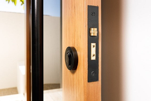 Square Roller Lock Kits By Zanda - Black