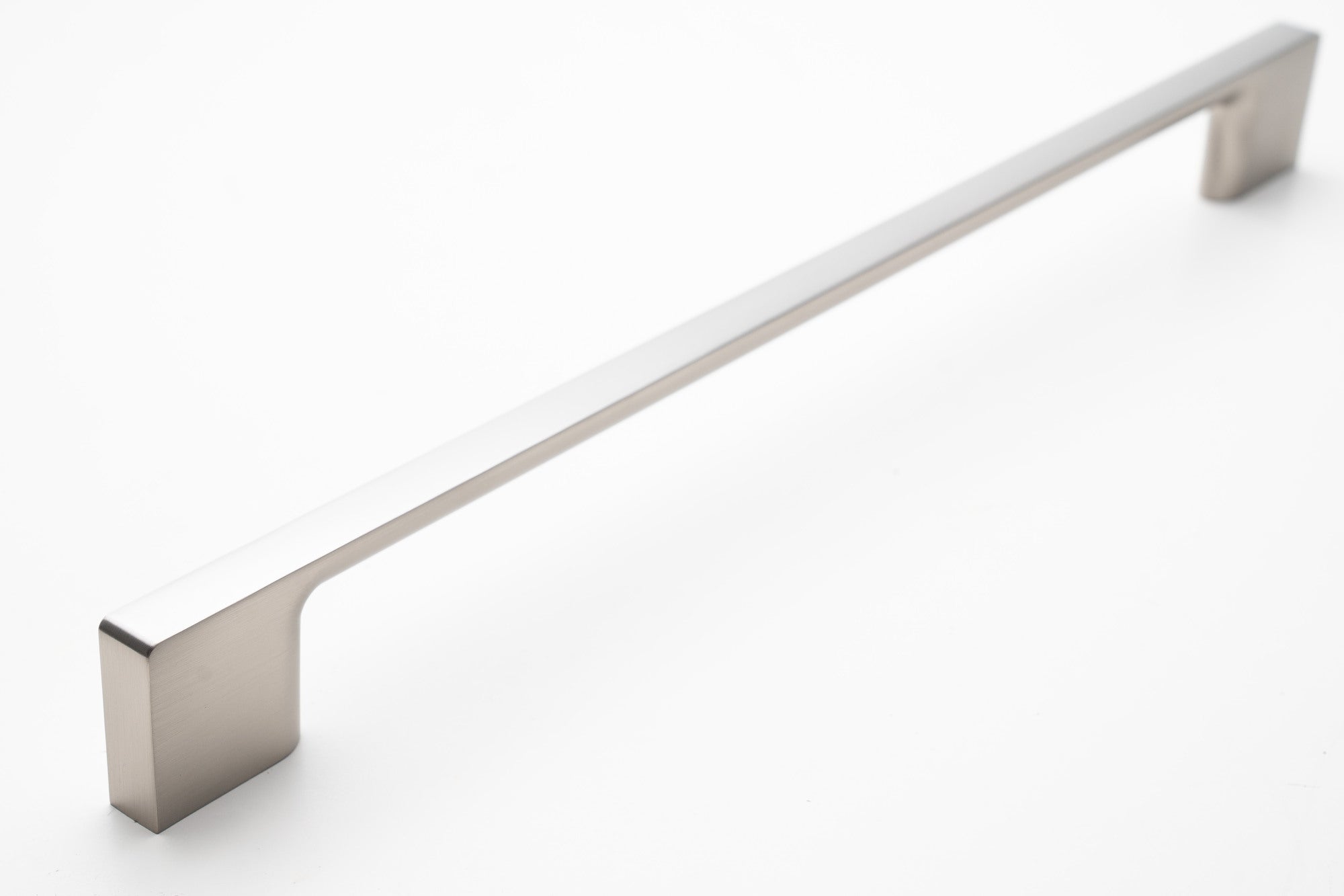 The Edge Appliance Pull in Smooth Nickel By Havolka