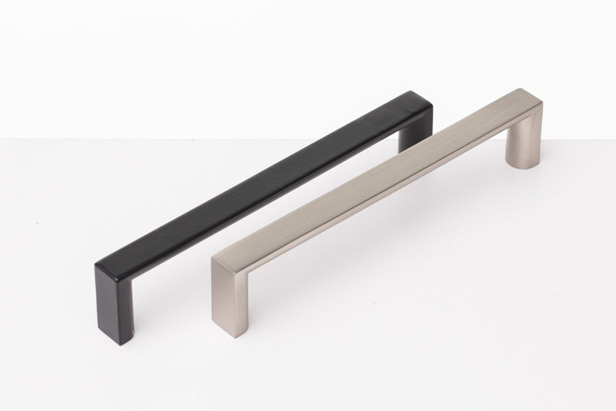 The Linear Cabinet Handle – Smooth Nickel