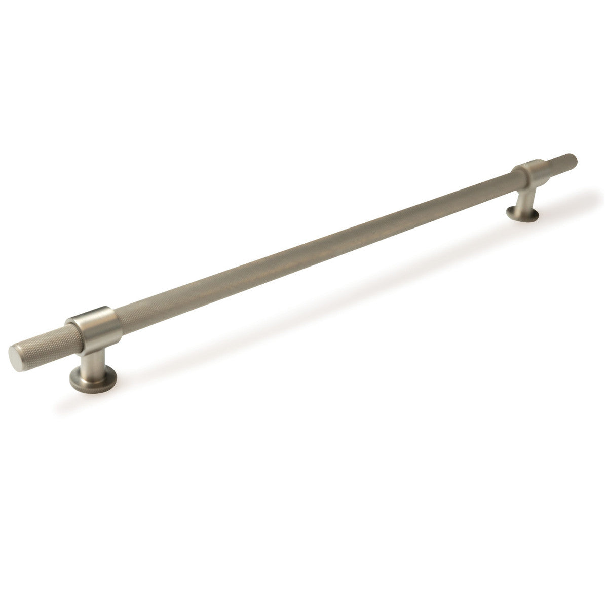 The Belgravia Knurled Bar Pull By Momo