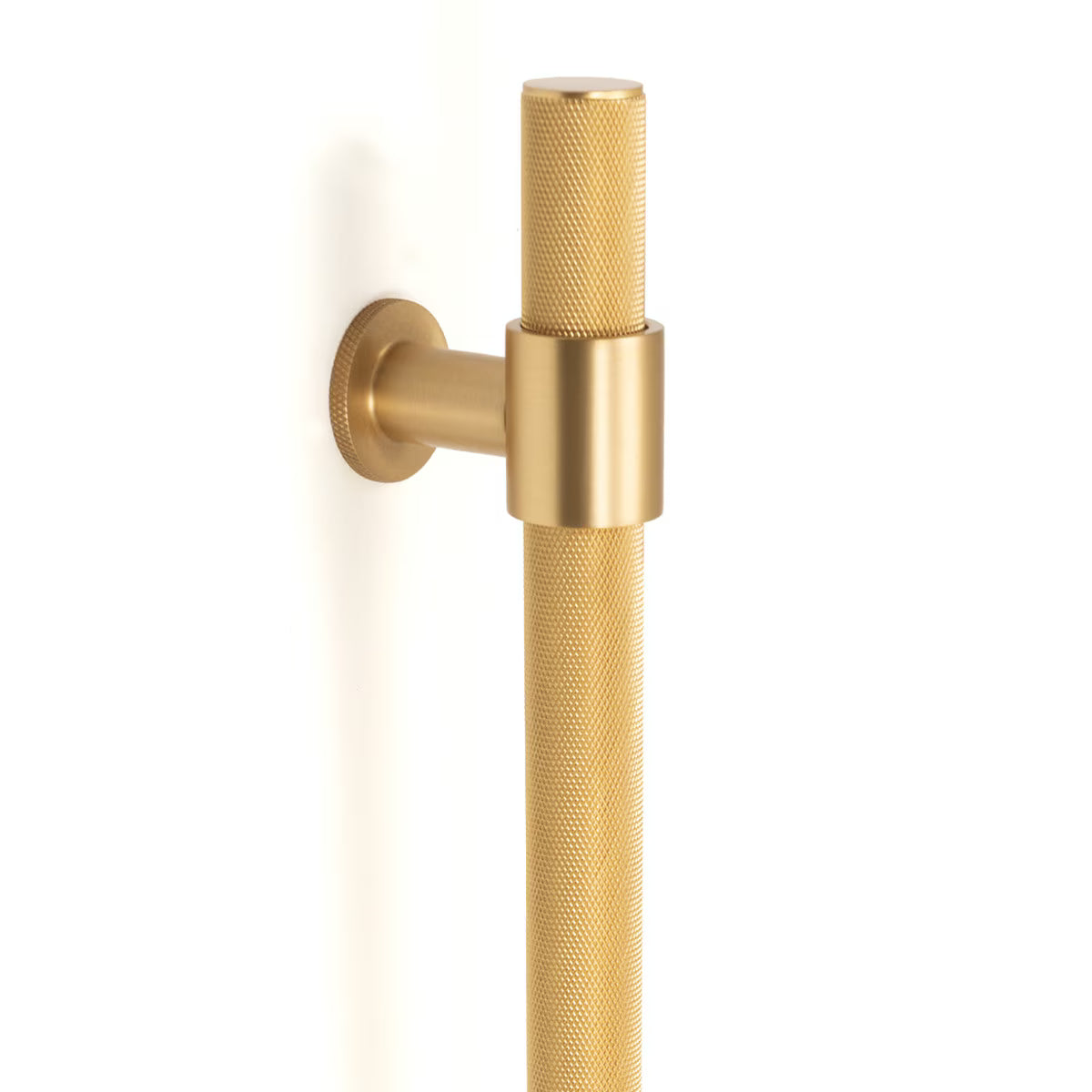 Momo Belgravia Knurled Entry Pull Handle (Single) – Solid Brass