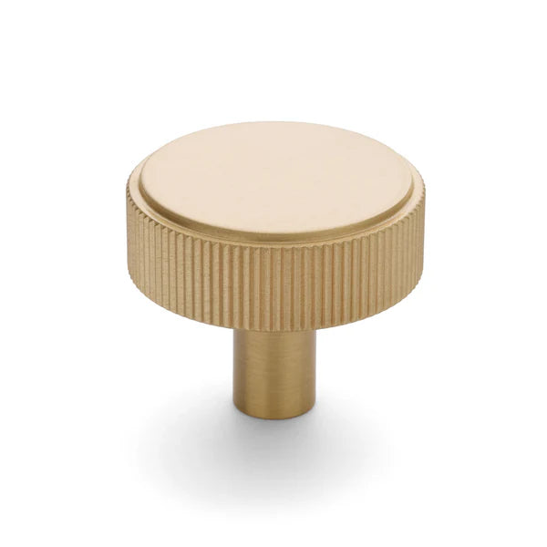 Brushed Brass Round Fluted Cabinet Knob - Artemis - Manovella