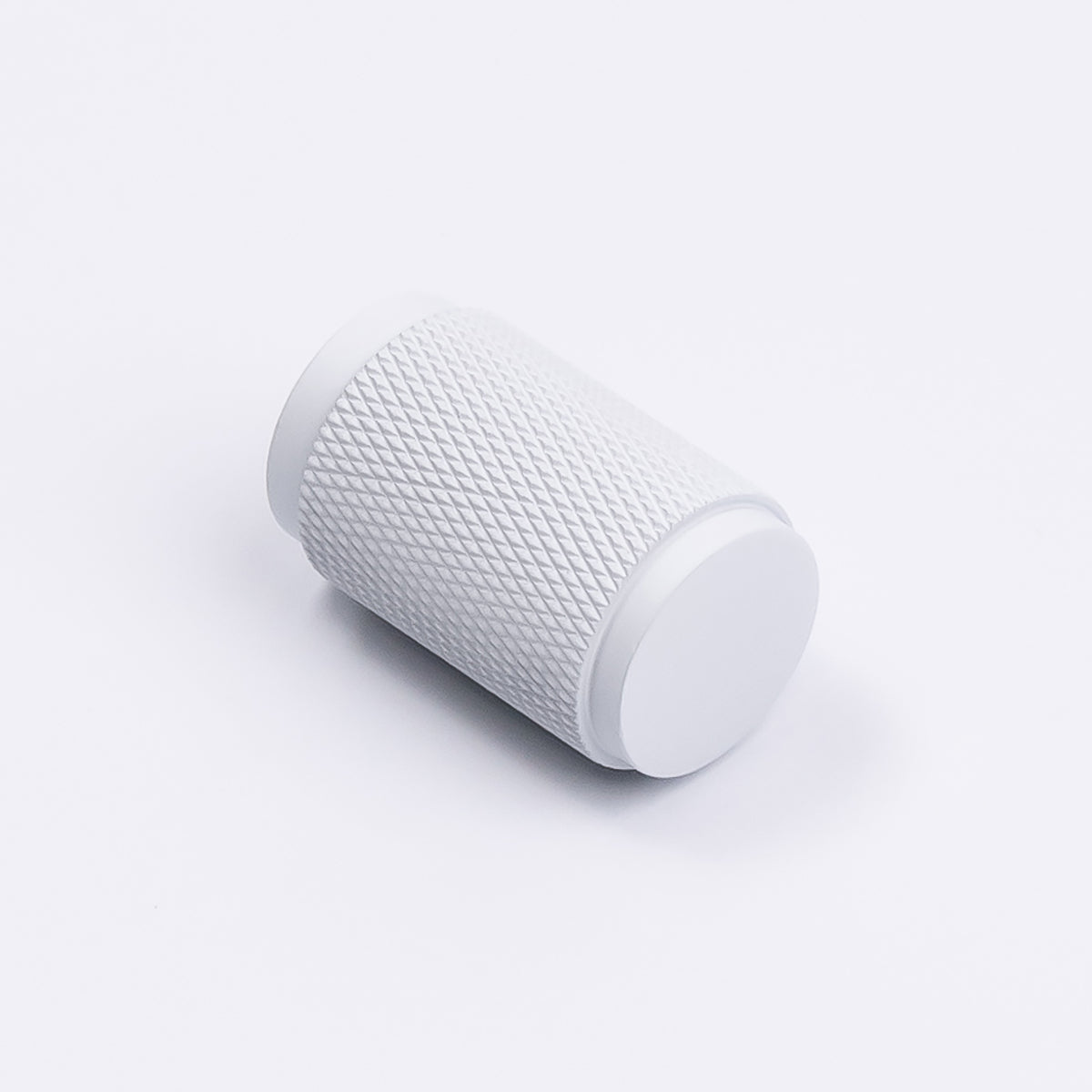 White Knurled Cabinet Knob - Helena - Manovella
