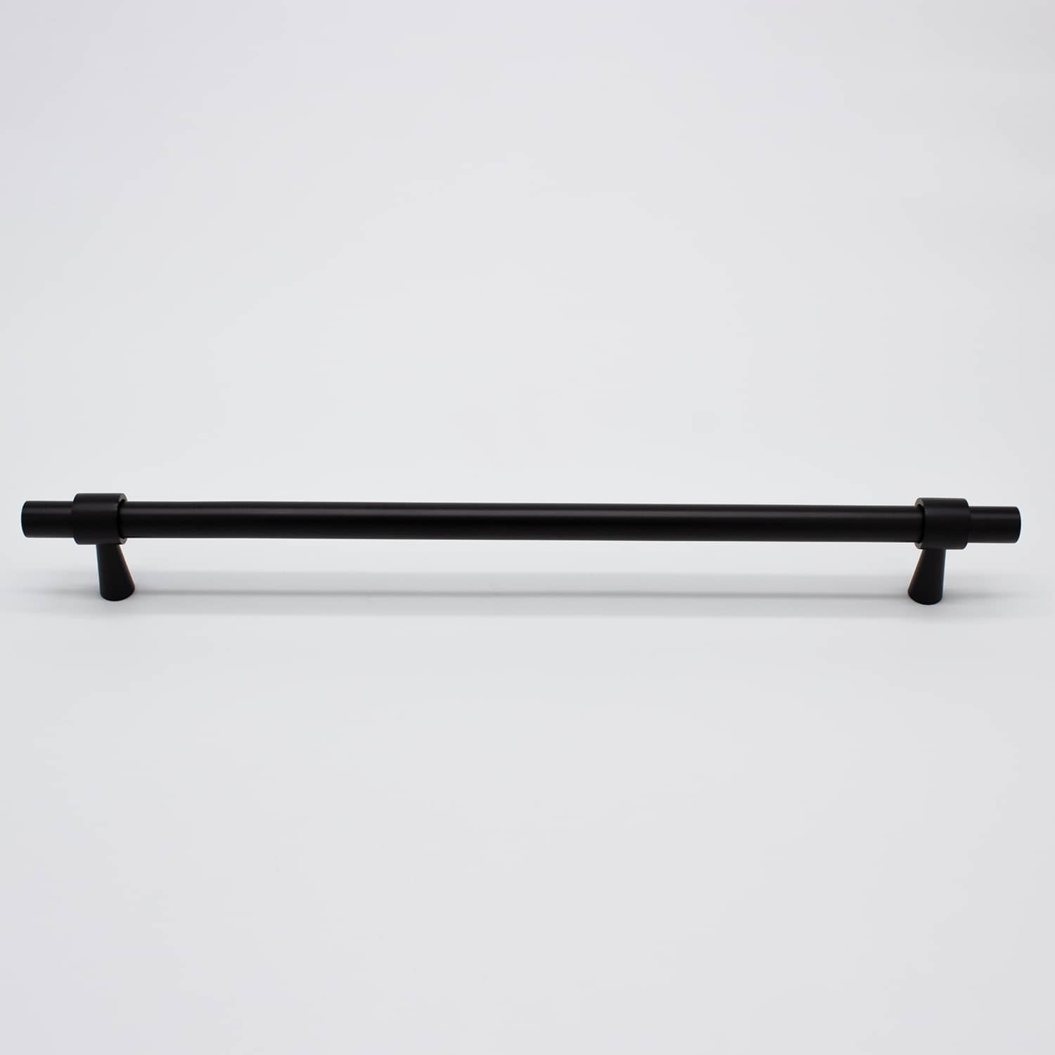 Matt Black Timeless Pull - Phoebe - Manovella