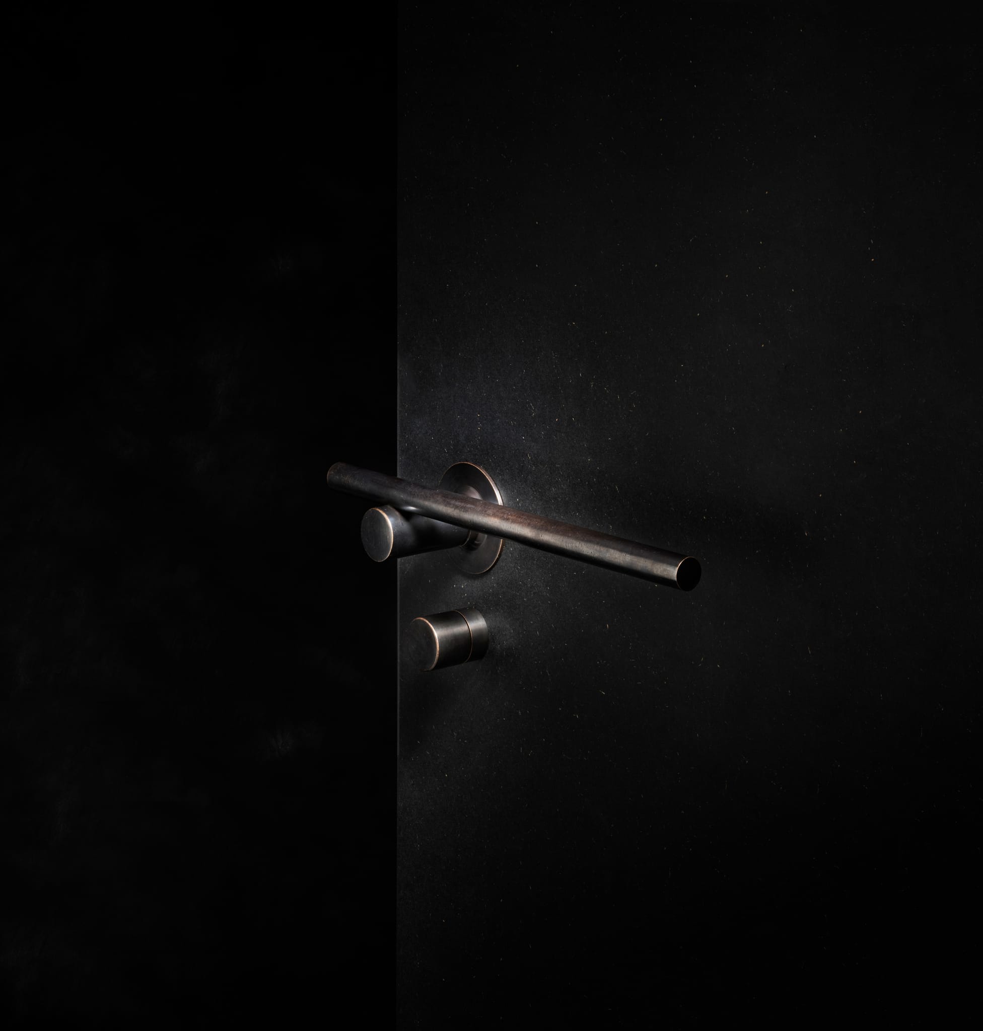 Lever 02 - Edition Office x Bankston