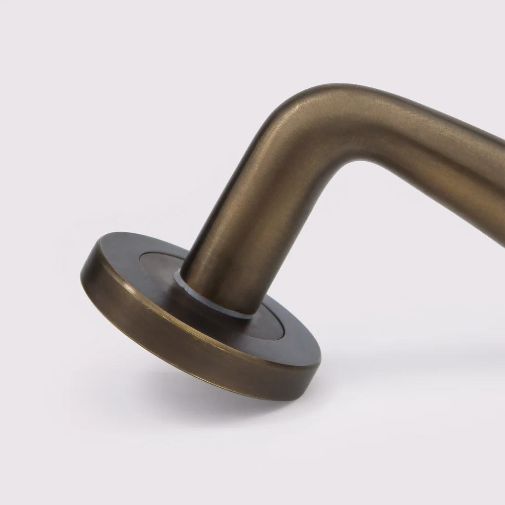 Clover Door Lever - Antique Bronze By Hepburn