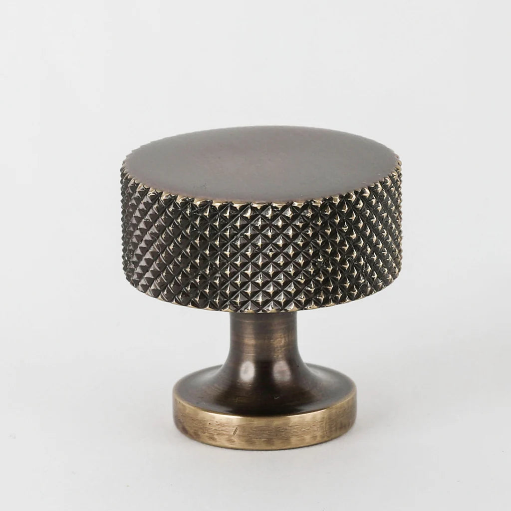 New Yorker Knob - Oil Rubbed Bronze By Hepburn