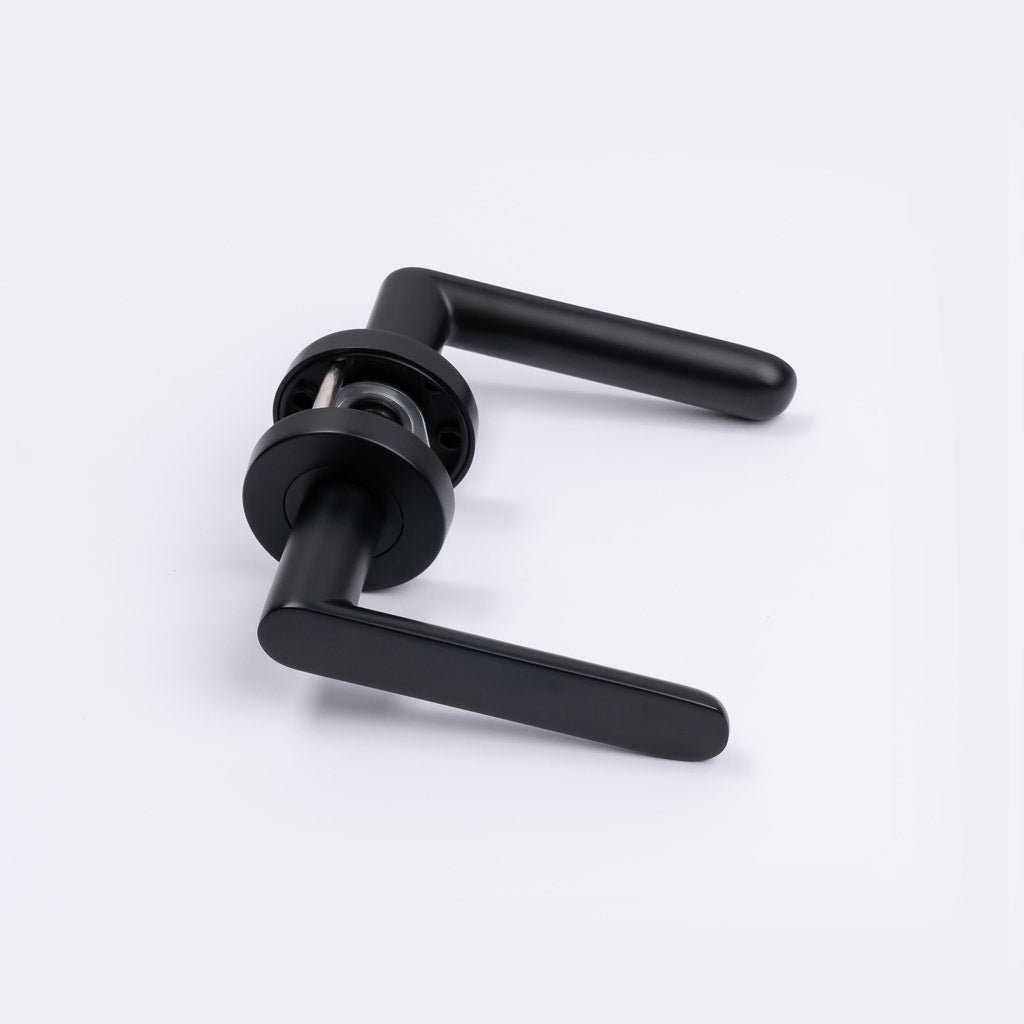 Matt Black Passage Door Handle - Fairhaven - Manovella
