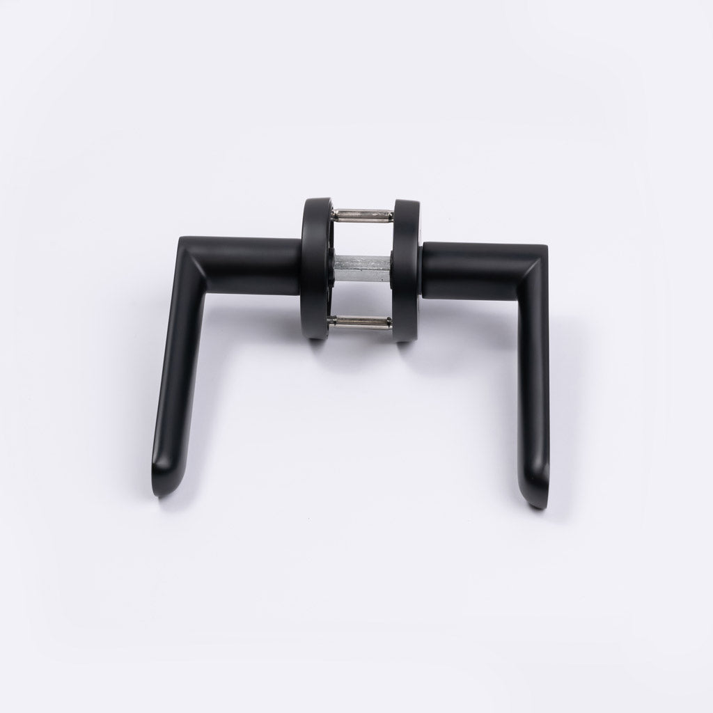 Matt Black Passage Door Handle - Fairhaven - Manovella