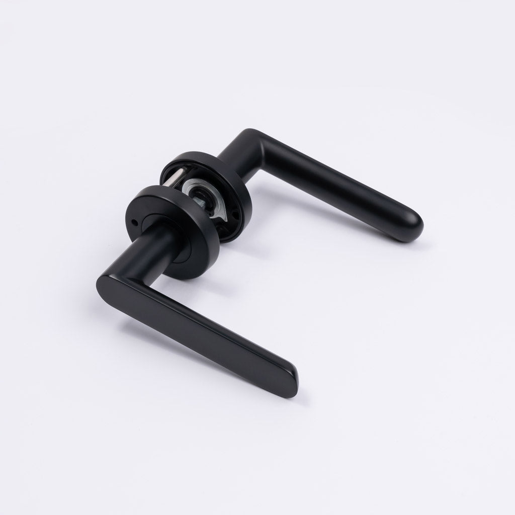 Matt Black Privacy Door Handle - Fairhaven - Manovella