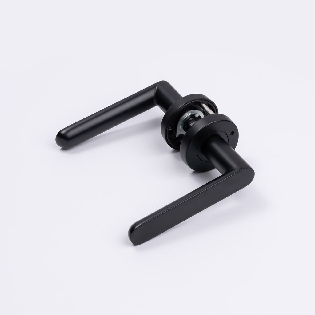 Matt Black Privacy Door Handle - Fairhaven - Manovella