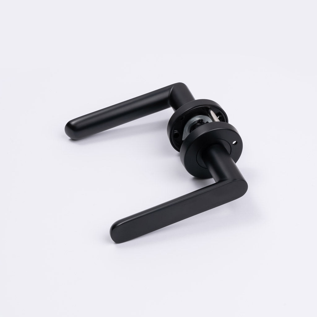 Matt Black Privacy Door Handle - Fairhaven - Manovella