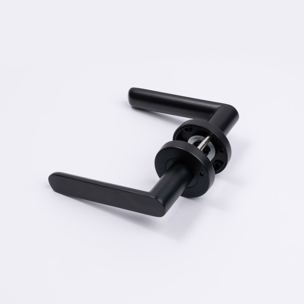 Matt Black Privacy Door Handle - Fairhaven - Manovella