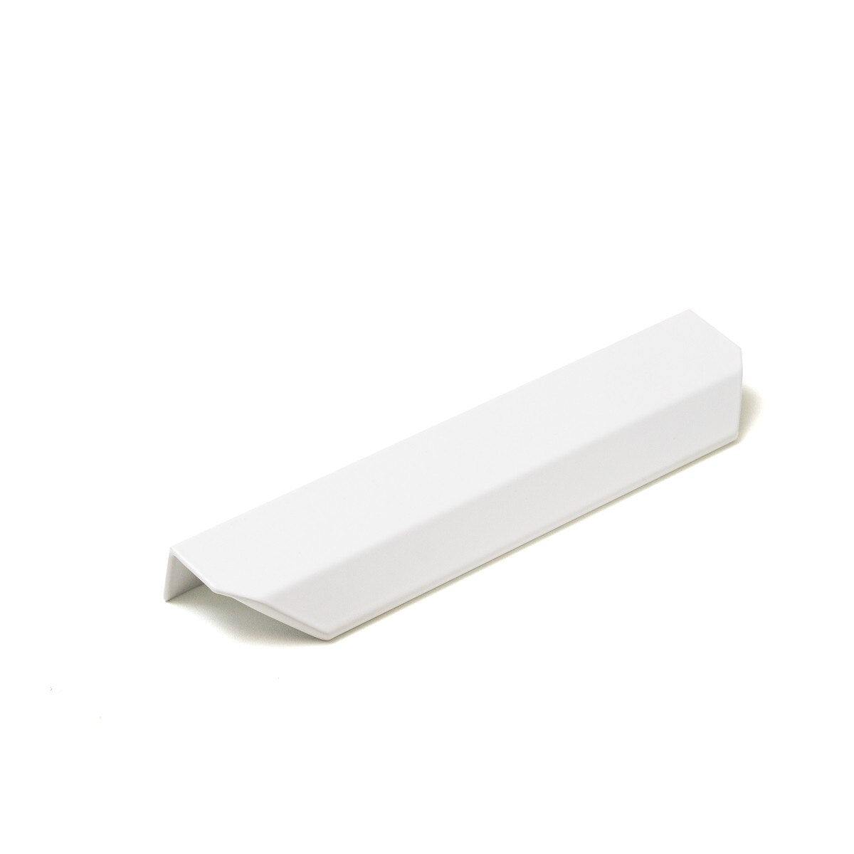 The Vann Lip Pull By Momo