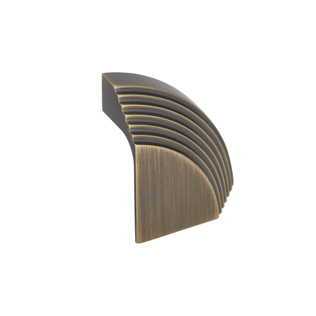 Victoria Right Handed Stepped Finger Cup Pull Handle By Armac Martin