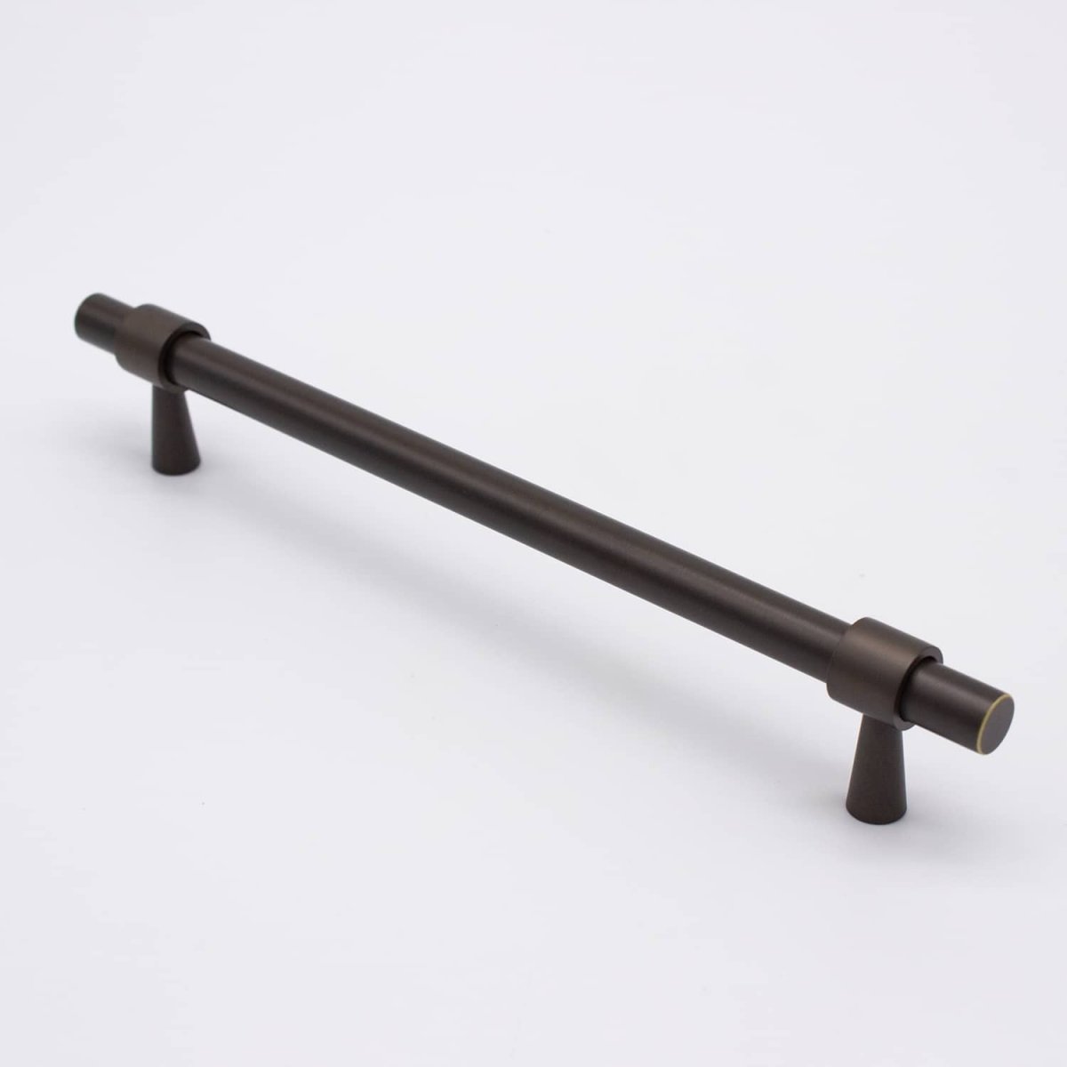 Aged Brass Timeless Pull - Phoebe - Manovella - Entry - Point - CABPHO200AG - Manovella