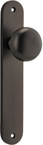Cambridge Knob - Oval Backplate - Entry - Point - 10834 - Iver