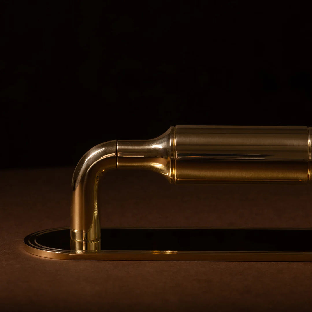 Barwick Plain Appliance Pull with Backplate By Armac Martin