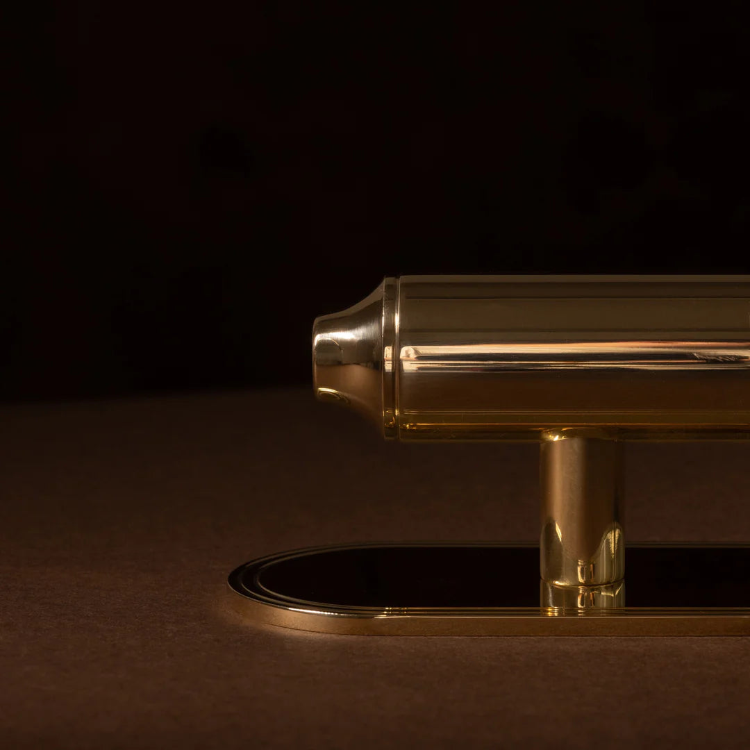 Barwick Plain T-bar Handle with Backplate By Armac Martin