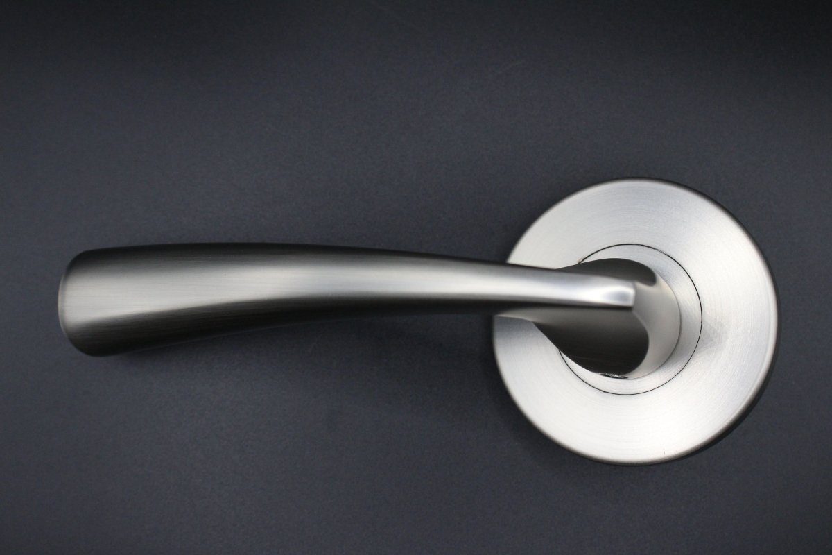 The Curve in Smooth Nickel By Havolka - Entry - Point - HVK.05L.MSN - Havolka