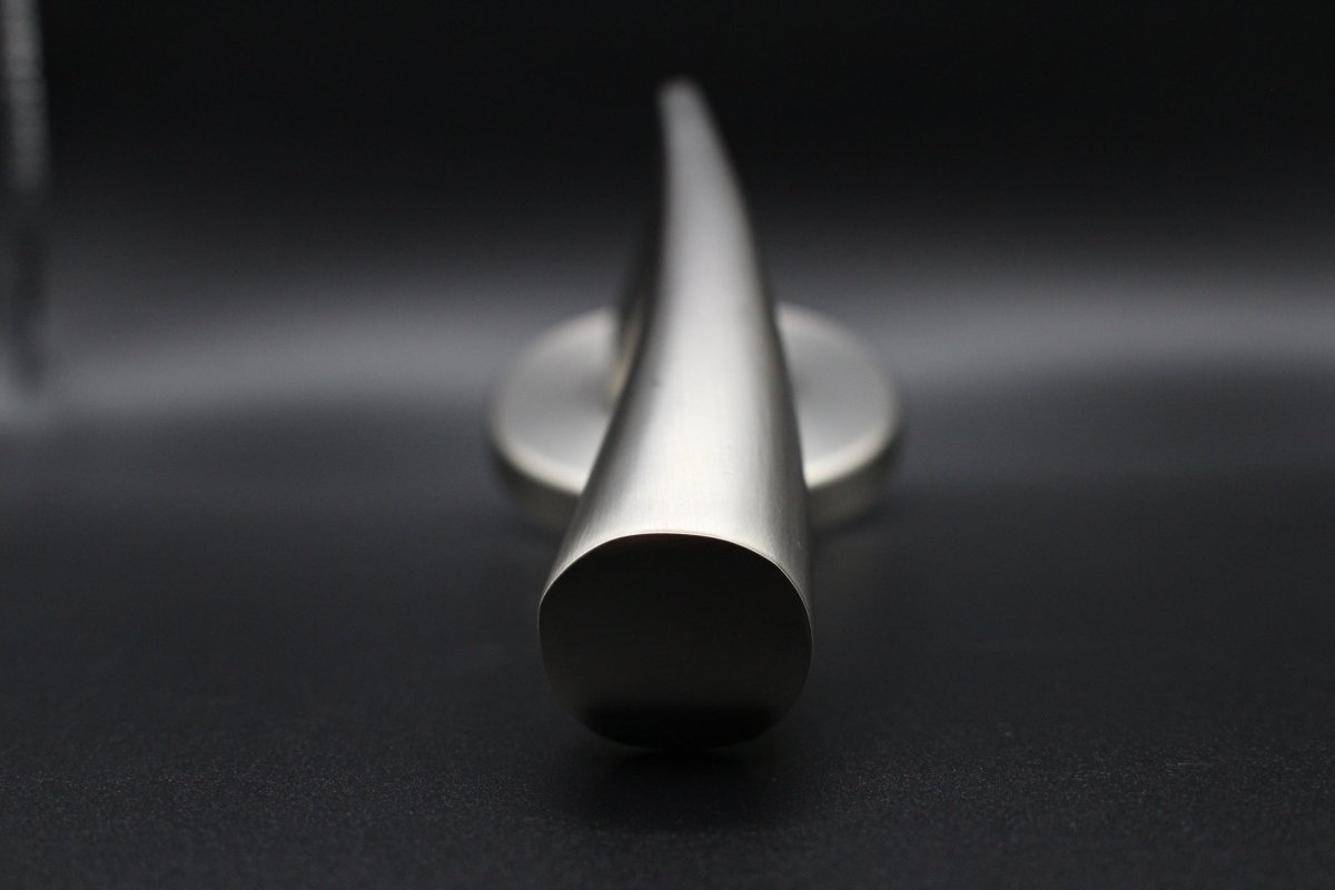 The Curve in Smooth Nickel By Havolka - Entry - Point - HVK.05R.MSN - Havolka