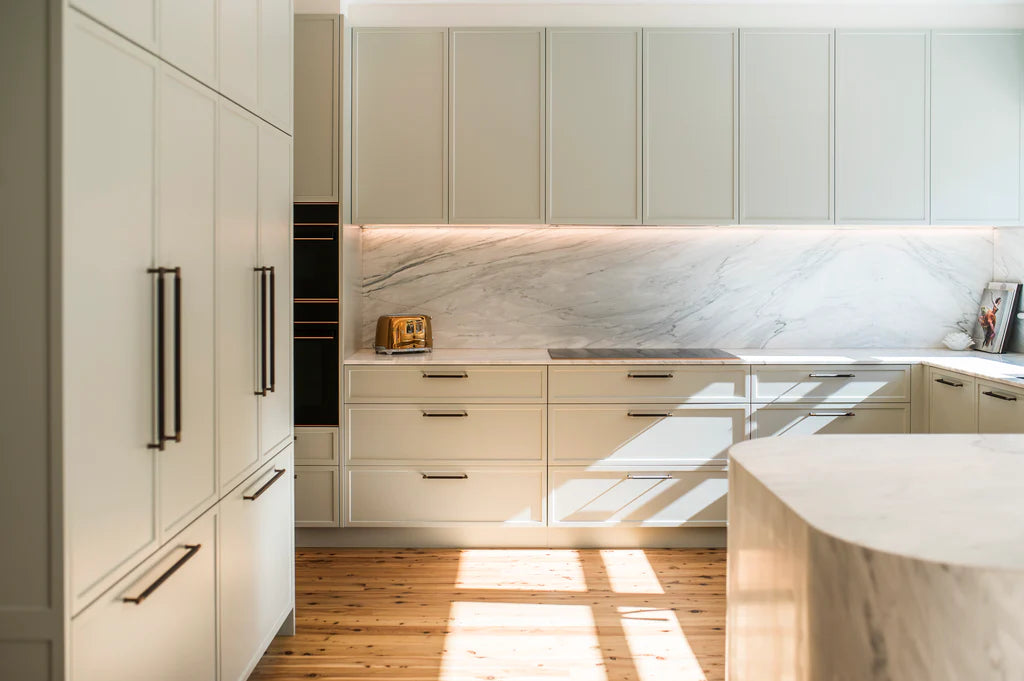 New Yorker Appliance Pull - Oil Rubbed Bronze By Hepburn