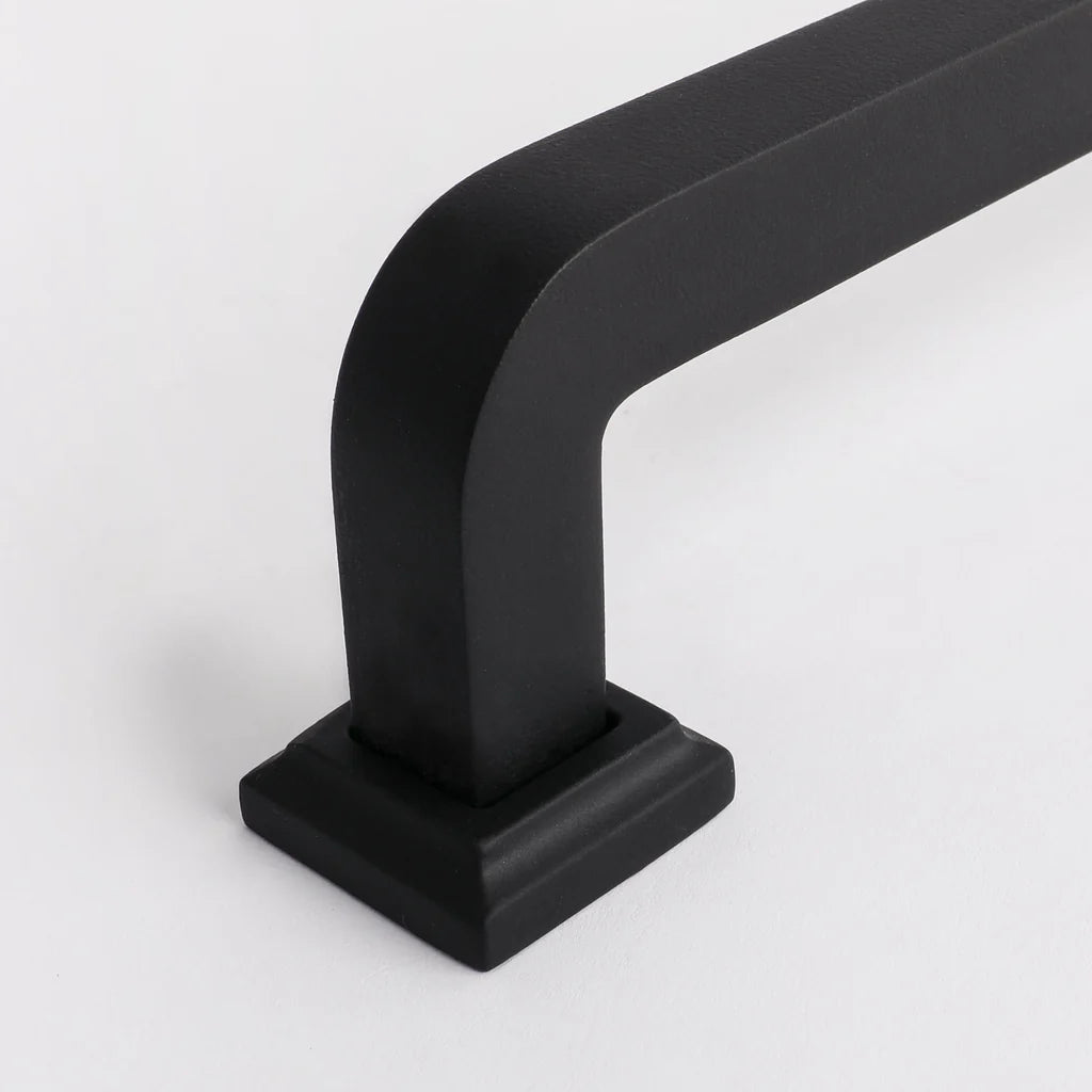 Bronte Appliance Pull - Blackest Black By Hepburn