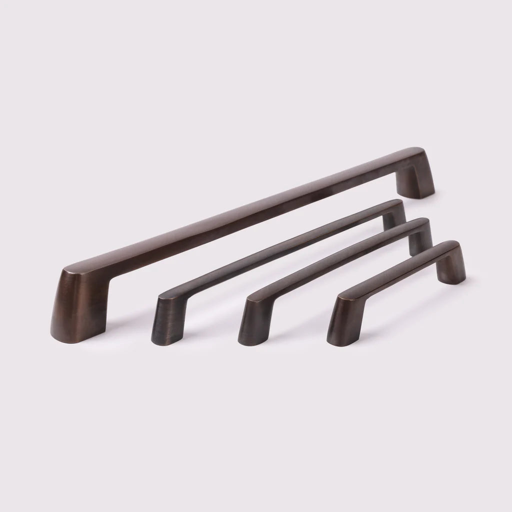 Surrey Appliance Pull - Antique Bronze By Hepburn