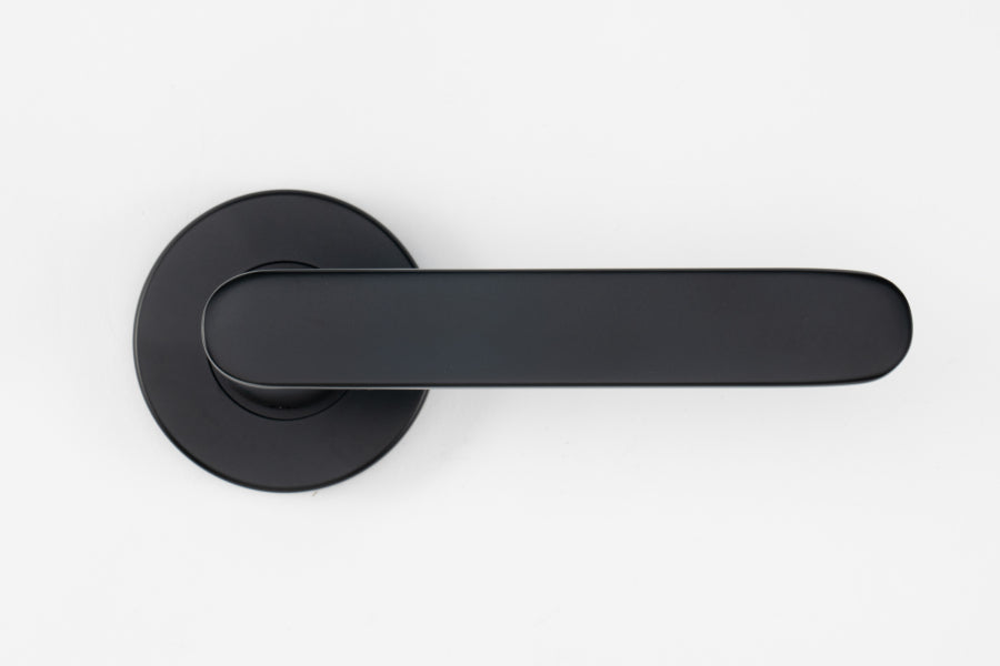 The Long in Smooth Black By Havolka