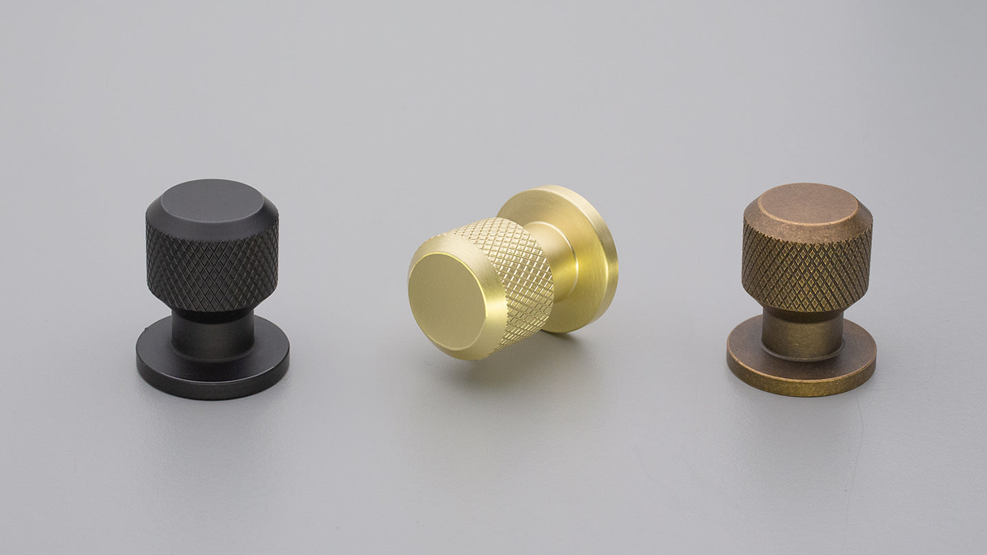 L860 Herning Round Knob By Kethy