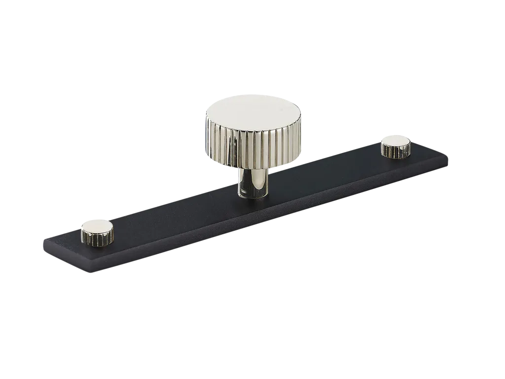 MIX Straight Knurled Cabinet Knob & Backplate - Mixed Finish By Armac Martin