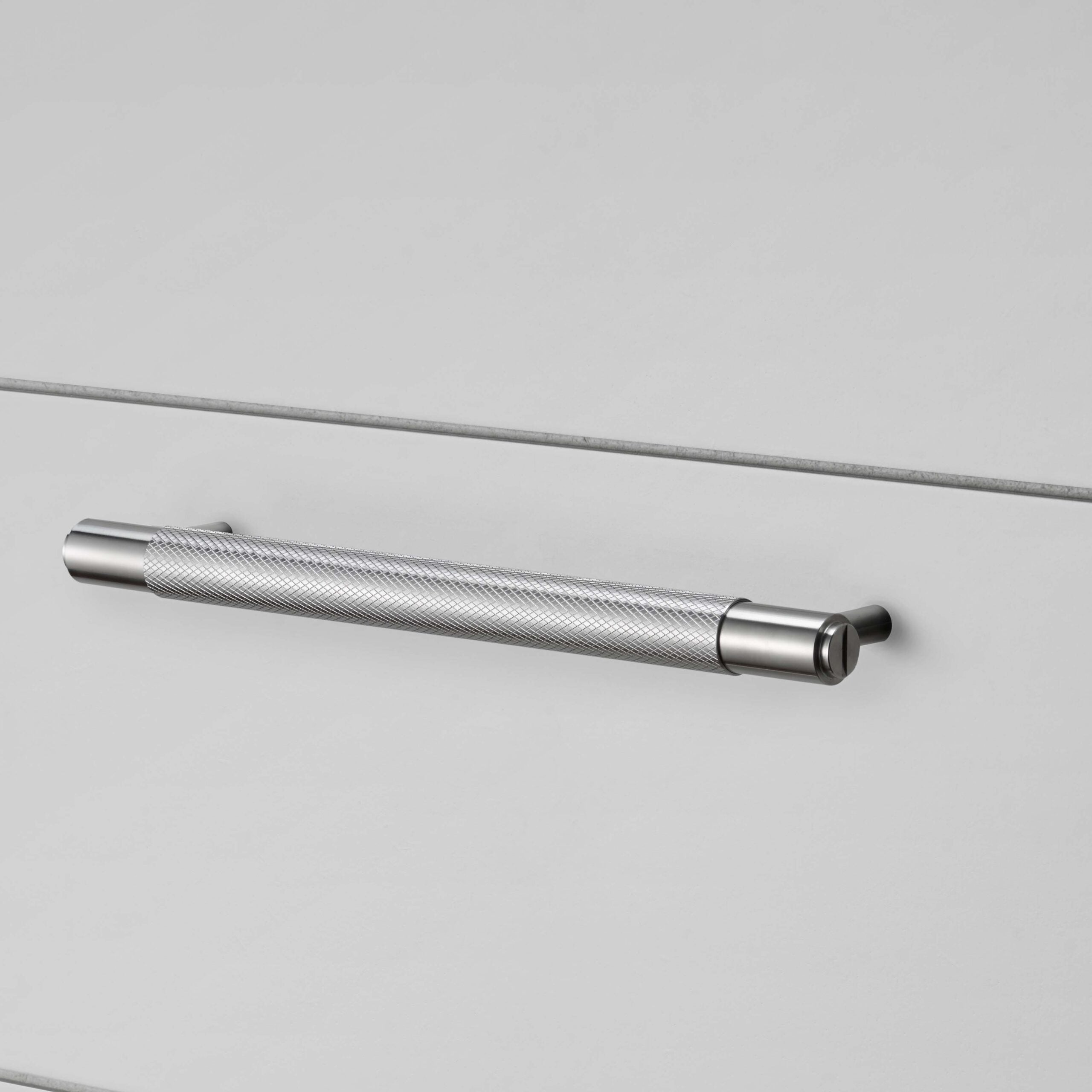 Pull Bar | Cross | By Buster + Punch